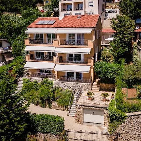 Apartments Villa Slavica Ičići Kültér fotó