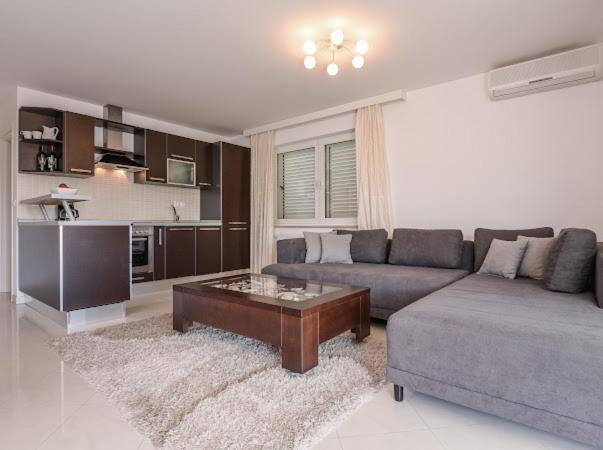 Apartments Villa Slavica Ičići Kültér fotó