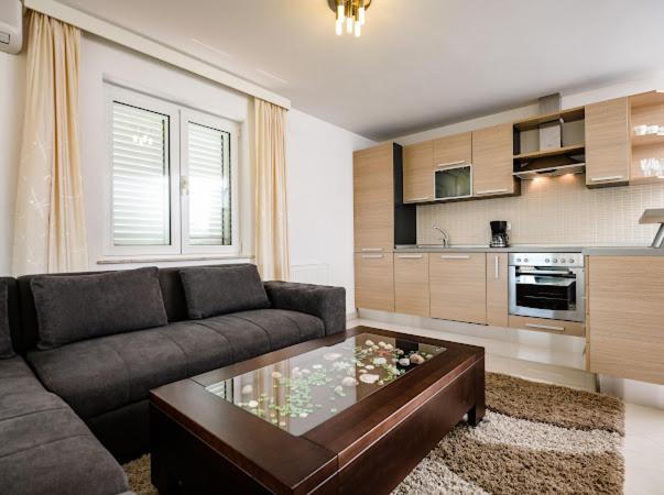 Apartments Villa Slavica Ičići Kültér fotó