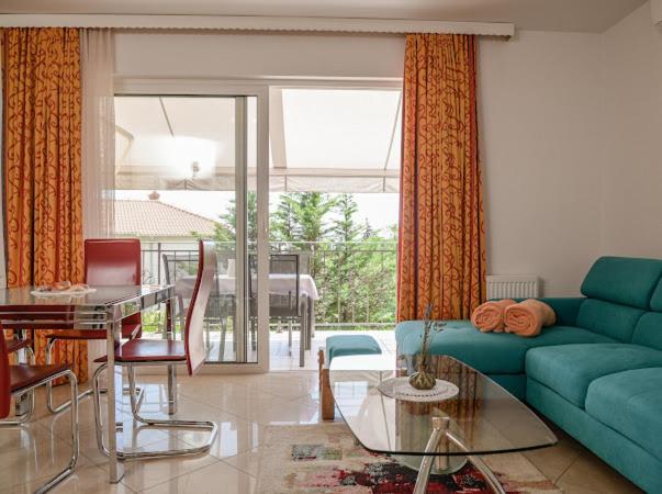 Apartments Villa Slavica Ičići Kültér fotó